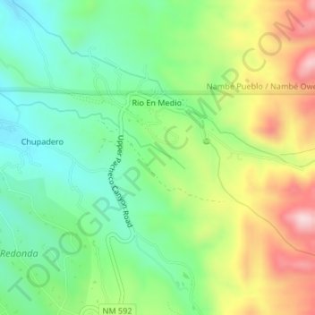 Rio en Medio topographic map, elevation, terrain