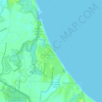 Holloways Beach topographic map, elevation, relief